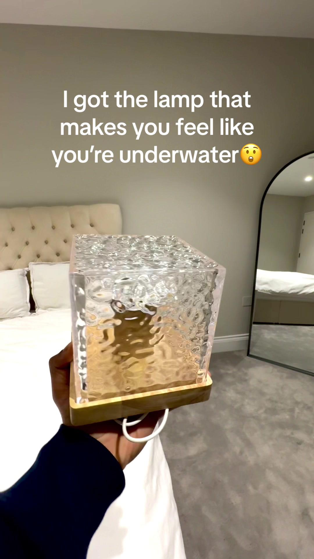 LED Water Ripple Ambient Night Light USB Rotating Projection Crystal Table Lamp RGB Dimmable Home Decoration 16 Color Gifts