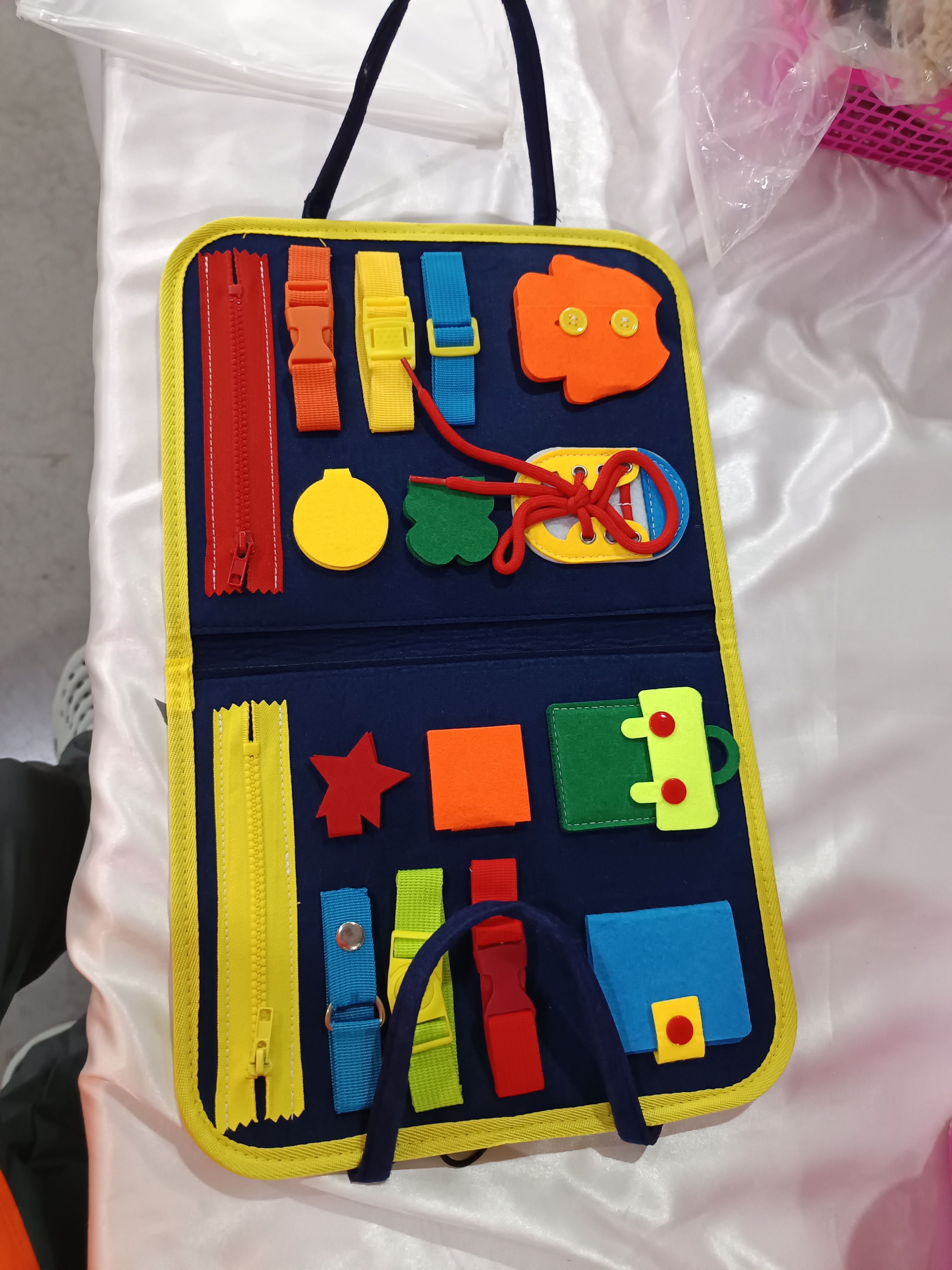 New Busy Book Children's Busy Board Dressing And Buttoning Learning Baby Early Education Preschool Sensory Learning Toy