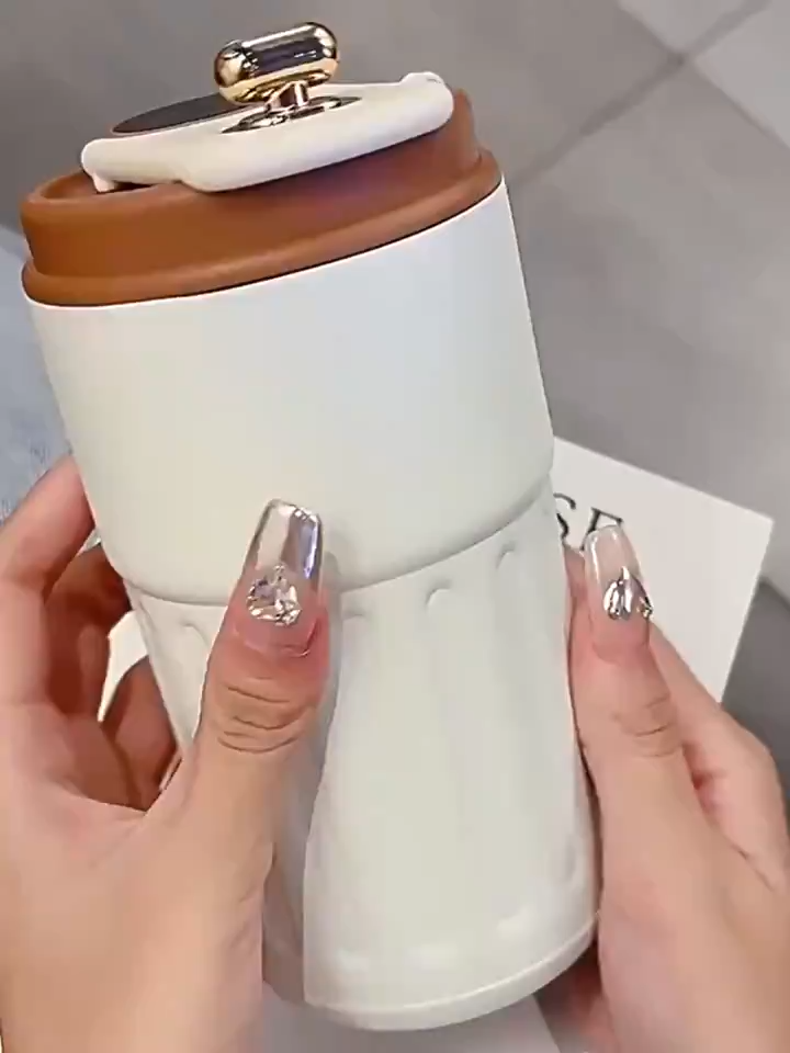Smart Digital Thermal Bottle Portable Coffee Mug Stainless Steel Water Bottle In-Car Insulated Cup Keep Cold Vacuum Flasks 450ml