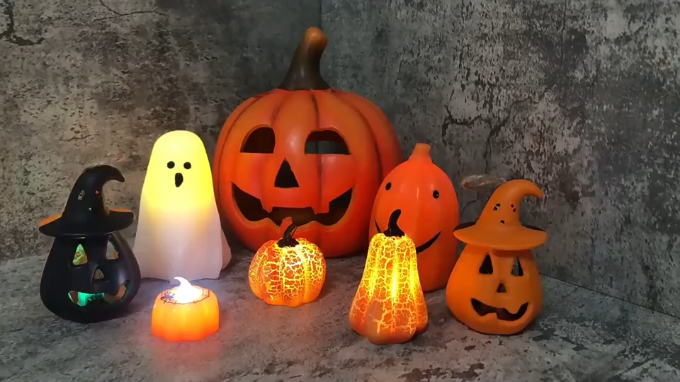 New Halloween Pumpkin Lantern Simulation Pumpkin LED Candle Lamp Resin Luminous Pumpkin