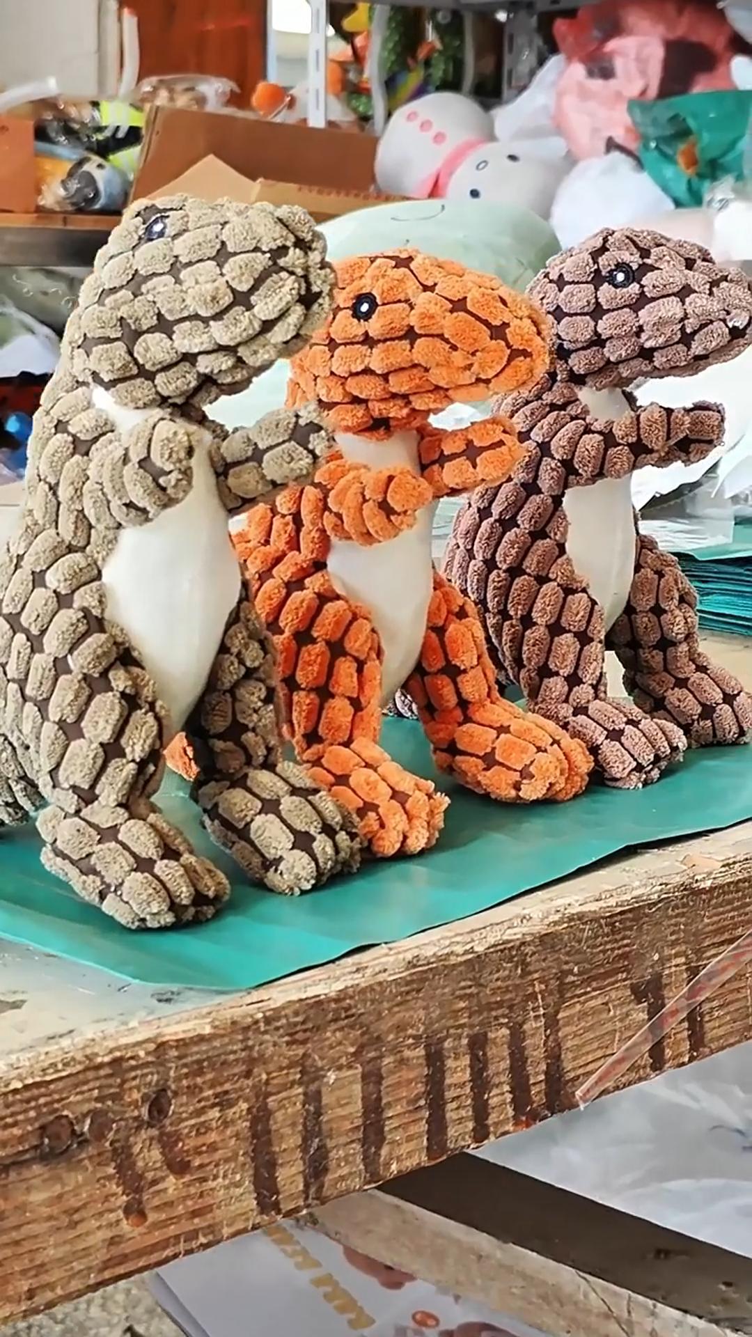 Dinosaur Pet Toys Giant Dogs Pets Interactive Dog Toys For Large Dogs Chew Toys Chihuahua Plush Stuffing Squeakers