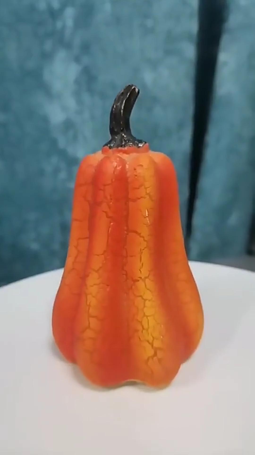 New Halloween Pumpkin Lantern Simulation Pumpkin LED Candle Lamp Resin Luminous Pumpkin